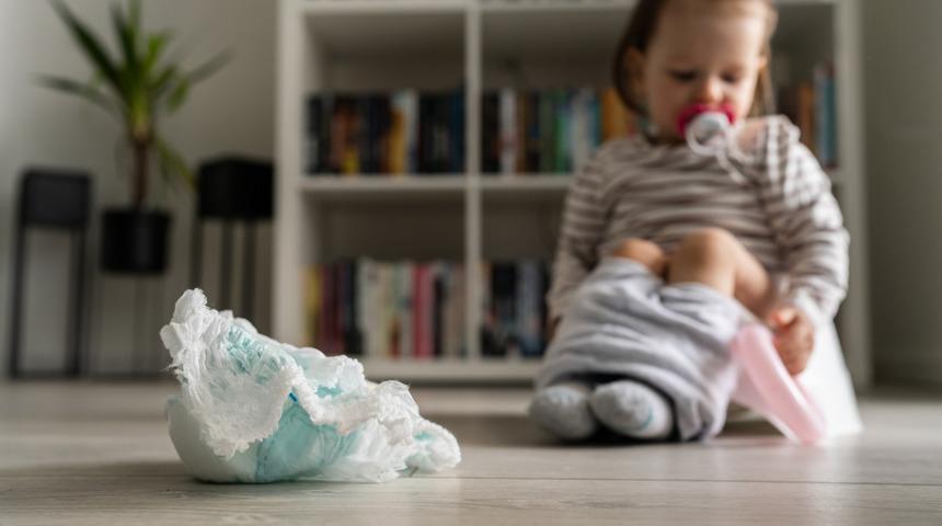 Bebeklerde ishal en fazla kaç gün sürer, neden olur, nasıl anlaşılır? Bebeklerde ishale ve kusmaya ne iyi gelir, nasıl geçer?