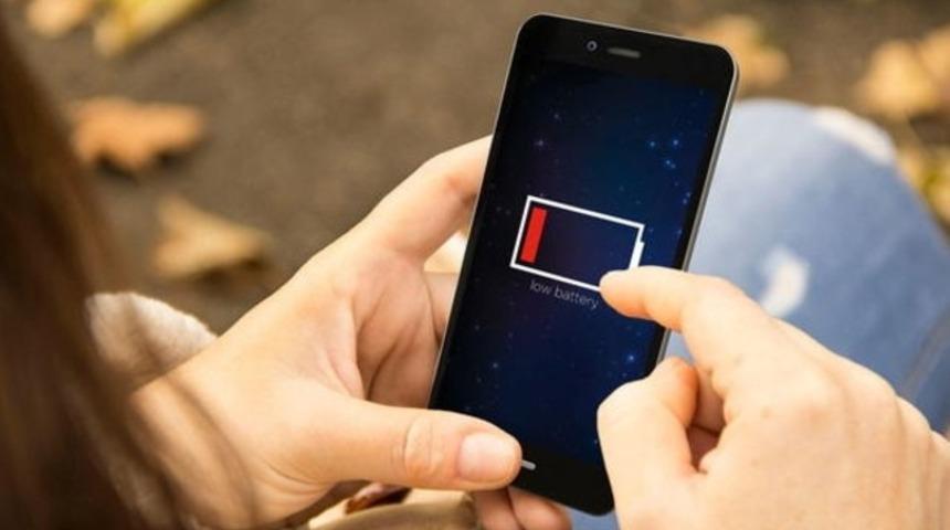 Telefonunuz artık fişe takmadan şarj olacak!