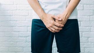 Sürekli ereksiyon hâli (Priapizm) nedir, nedenleri nelerdir? Priapizm türleri nelerdir, tedavisi nasıldır?