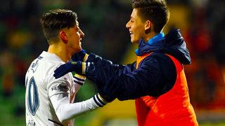 Arda Güler futbolu bırakan Mesut Özil'e böyle veda etti: Her şey için teşekkürler abi