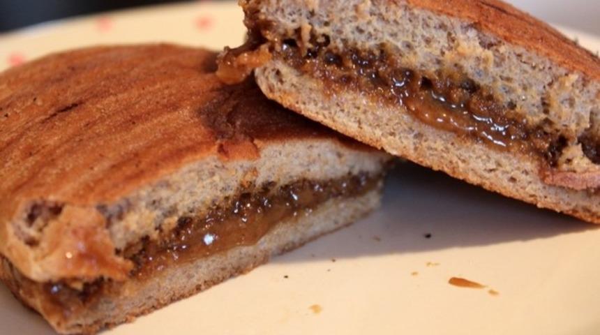 Güçlü bir bağışıklık için haftada iki kaşık tahin pekmez yiyin