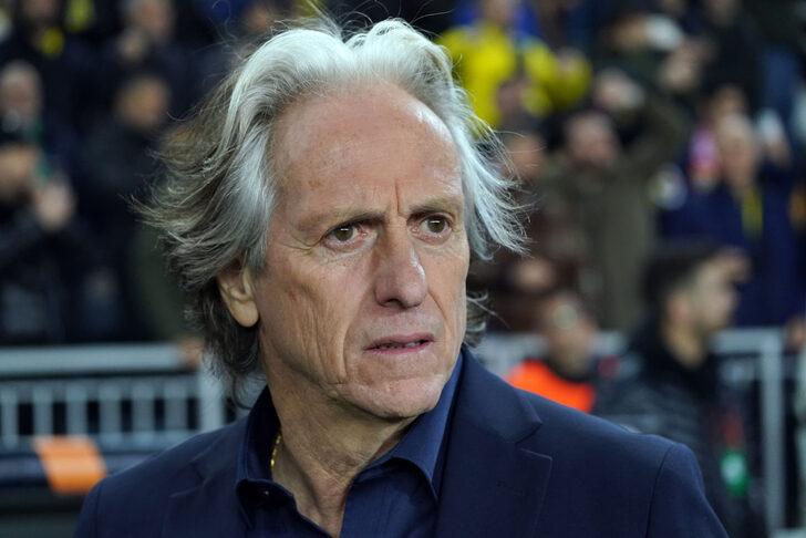 Jorge Jesus Fenerbahçe'de kalmak için yönetime 2 şart sundu!  G4