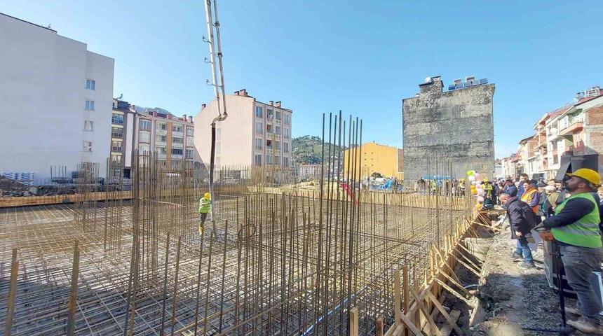 Büyük sel afetinde yıkılan müftülük binasının temeli yeniden atıldı