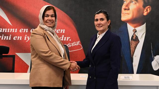 'Gülsüm Cengiz' gelinler, belediye başkanlığı için yarıştı