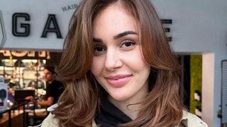 Eser Yenenler'in eşi Berfu Yenenler dudaklarına dolgu yaptırdı mı? O haberi paylaşıp bakın ne dedi