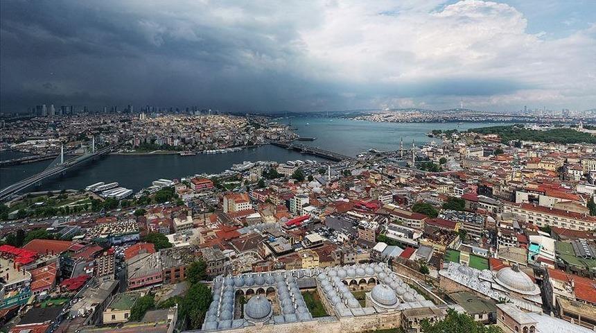 İstanbul’da deprem korkusu devam ederken, o bölgeyi işaret edip duyurdu: "Yeniden yapılması gerekiyor"