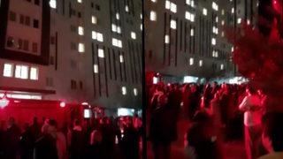 Diyarbakır'da depremzedelerin kaldığı KYK yurdunda 'gaz kokusu' paniği! Gece yarısı sokağa döküldüler