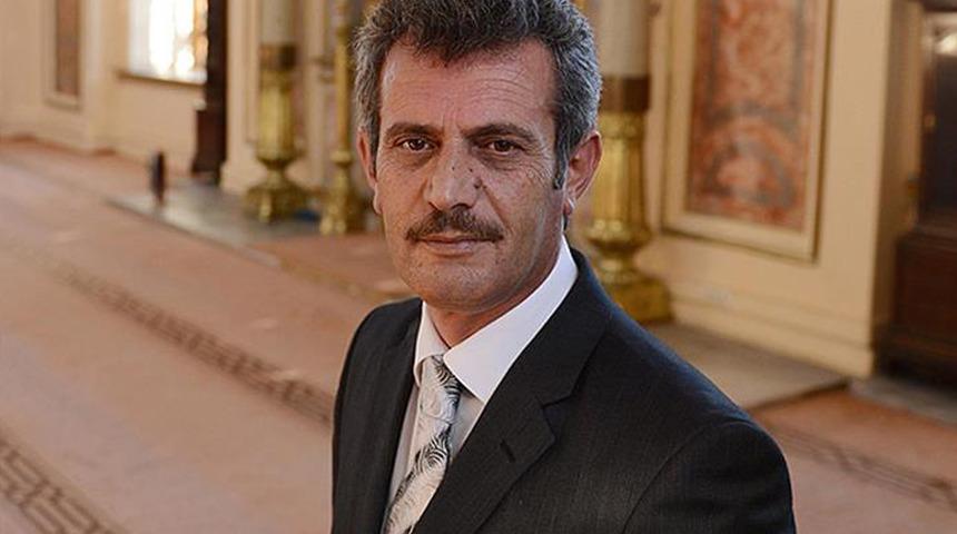 Bir dönem çok konuşulan o müezzinle ilgili dikkat çeken gelişme! Milletvekili aday adayı oldu