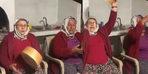 Tefle popüler şarkıyı yeniden yorumladılar! Olay performans...