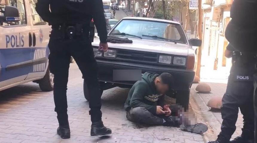 Yaralı halde bulundu! Telefonundan mesajlarına bakarken ekiplere hakaret etti... O ihtimal araştırılıyor