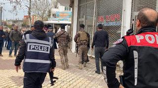 ‘Köpek’ kavgasında ortalık karıştı! Yaralılar ve çok sayıda gözaltı var