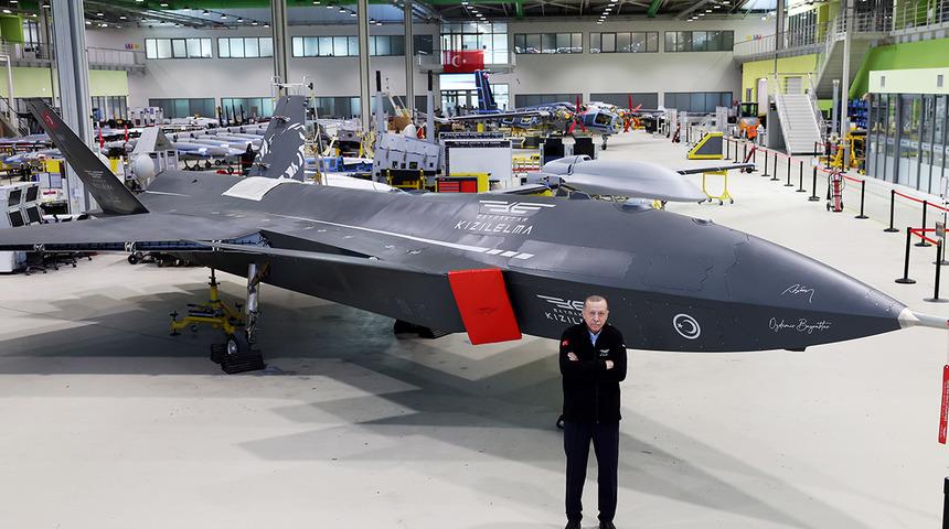 Cumhurbaşkanı Erdoğan, Kızılelma ile fotoğrafını paylaştı