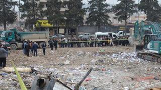 Kahreden haber! Kepçe operatörü fark etti! 49 gün sonra enkazdan bir ceset daha çıkarıldı