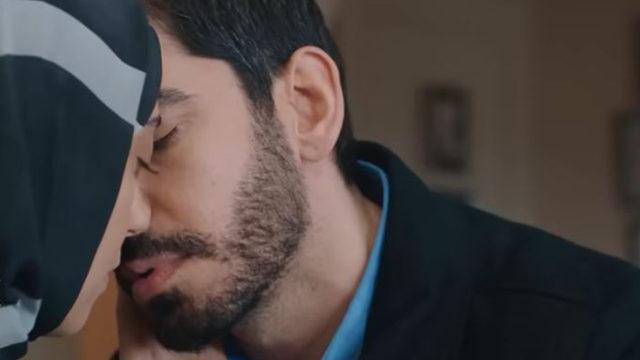 Kızılcık Şerbeti'nin 21. bölüm fragmanında Nursema ve Umut'un öpüşme sahnesi sosyal medyayı salladı