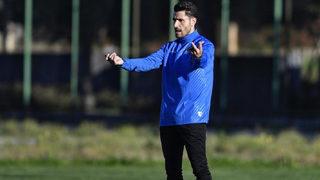 Özer Hurmacı sahaya indi