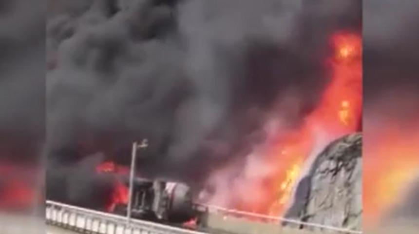 Suudi Arabistan’da katliam gibi kaza! Umrecileri taşıyan otobüs alev topuna döndü: 20 ölü, 29 yaralı