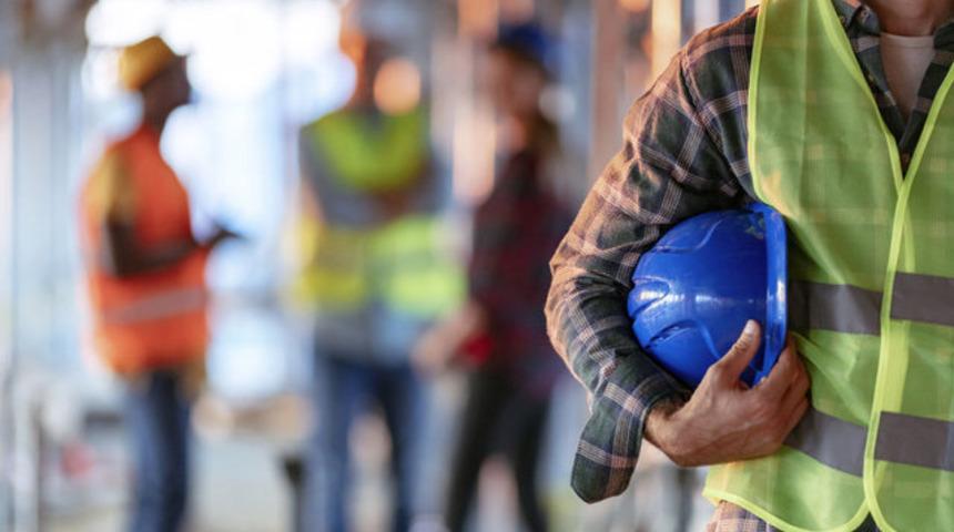Geçici işçiye kadro kimleri kapsıyor? Geçici işçiye Resmi Gazete'de yayımlandı mı, ne zaman çıkacak? Meclis'te kabul edildi!