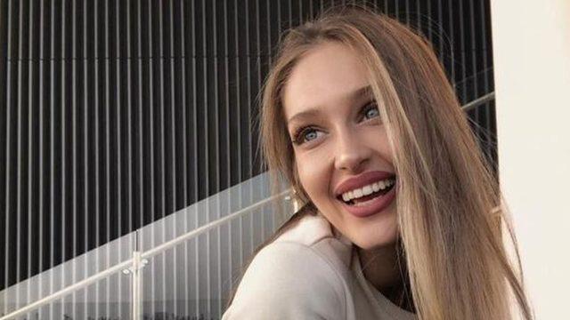 Fenomen Mina Ceran şezlong pozlarıyla sosyal medyayı salladı