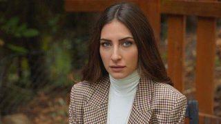 Veda Mektubu'nun Beste'si Hazar Motan tarzıyla dikkat çekti! Göğüs dekolteli pozlarına beğeni yağdı