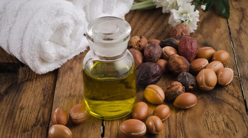 Argan yağı saça faydaları nedir, kaç günde bir kullanılır? Argan yağı saçta ne işe yarar, nasıl uygulanır?