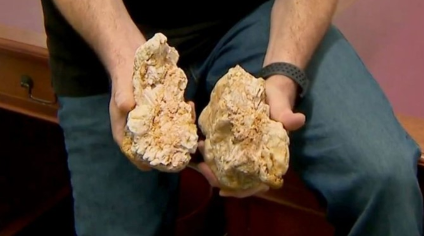 Kaya parçasının değeri dudak uçuklattı! “Hayatta bir kez bulunabilecek bir şey”