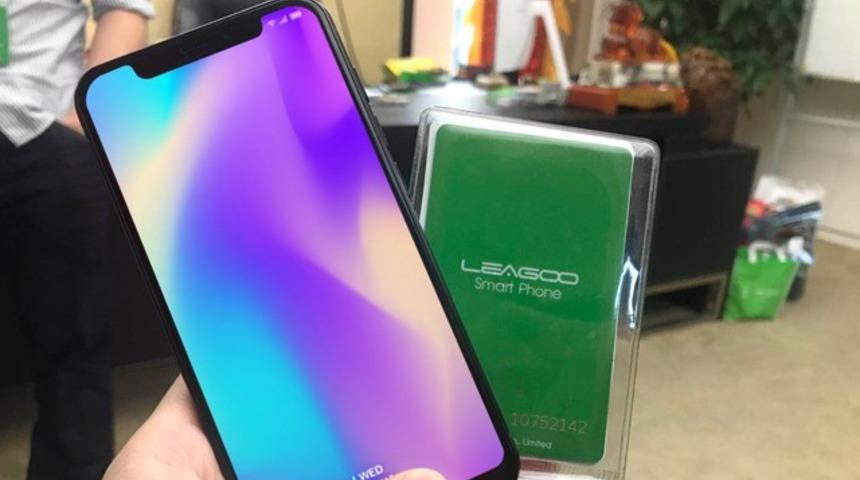 iPhone X alamadım diye &uuml;z&uuml;lmeyin! &Ccedil;inliler &ccedil;areyi buldu