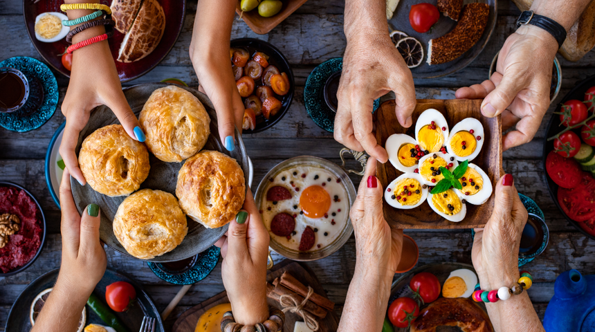 Sahurda gün boyu tok tutacak pratik tarifler! Sadece 15 dakikada hazırlanan sahur tarifleri