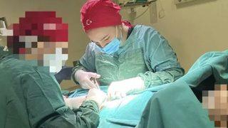 Türkiye'nin günlerce konuştuğu 'sahte doktor' Ayşe Özkiraz 5. duruşmada tahliye edildi