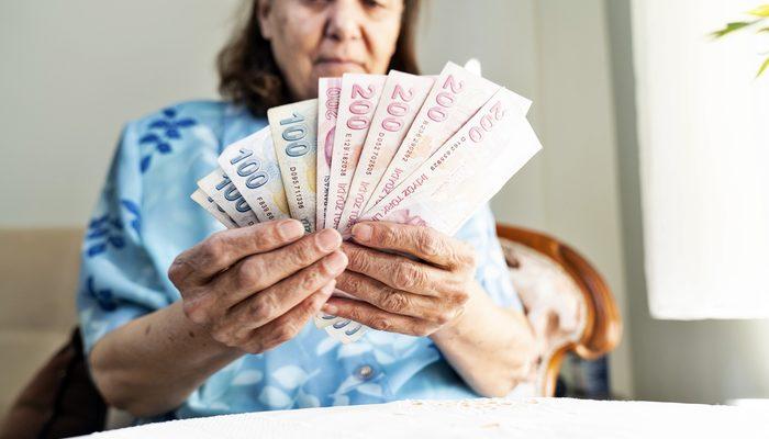 8.8 milyon kişinin emekli maaşı eşitleniyor