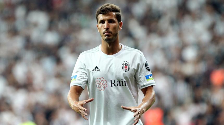 Salih U&ccedil;an'ın yeni adresi belli oldu! 2 yıllık s&ouml;zleşme imzaladı