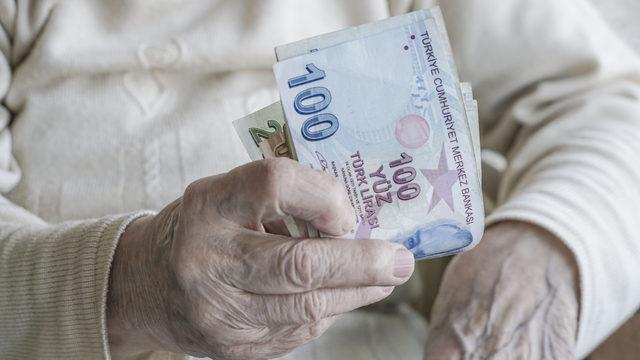 Emekliye zamda son dakika haberi! En düşük emekli maaş zammında rakam belli oldu: Bu akşam Erdoğan'ın önüne gidecek