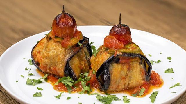 Gelinim Mutfakta İslim kebabı tarifi! Yemek davetlerinin yıldızı islim kebabı nasıl yapılır?