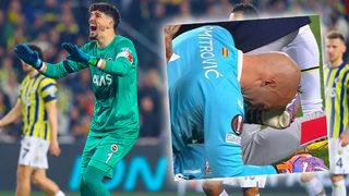 Fenerbahçe Sevilla maçında sahaya yabancı maddeler atan taraftarların stada girişleri süresiz yasaklandı!