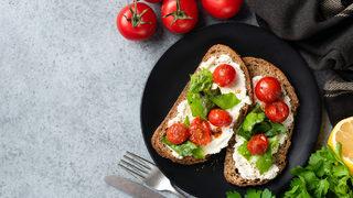 Pratik kahvaltı tarifleri arayanlar için öneriler: İşte hafif ve sağlıklı fit kahvaltı önerileri, fitness yapanlar için kahvaltı listesi