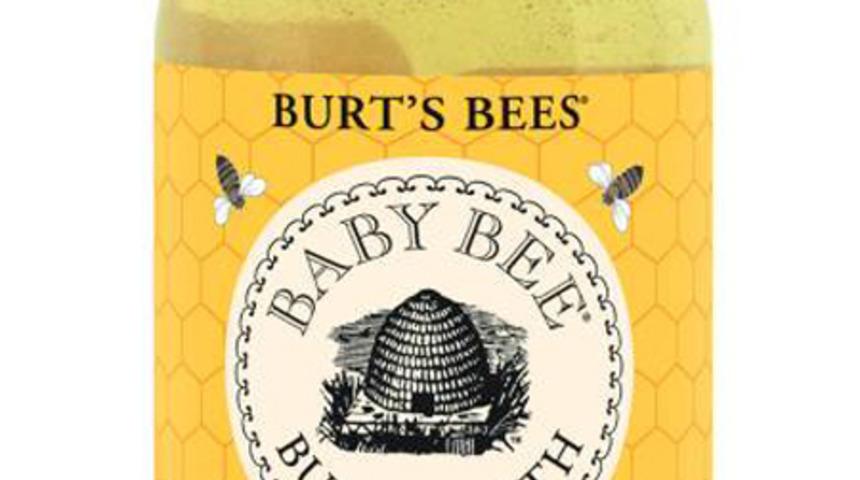 Bebeklere K&ouml;p&uuml;k Banyosu