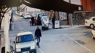 Hamile kadına çocuklarının yanında korkunç taciz