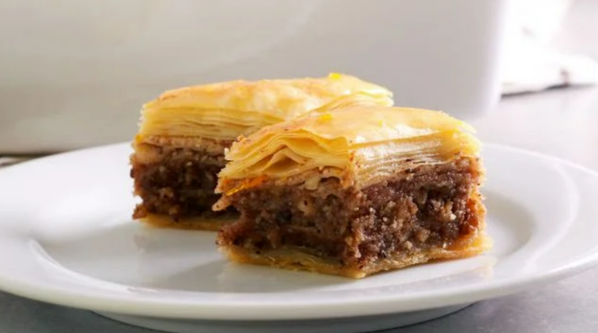 Anında hazırlanan pratik baklava tarifi! Milföy baklava nasıl yapılır?
