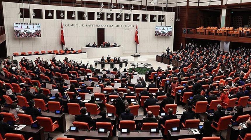 AK Parti 2 yasa teklifini TBMM Başkanlığı'na sundu! Katılım Finans alanında yeni düzenlemeler ve TSK Personel Kanunu'nda değişiklik...