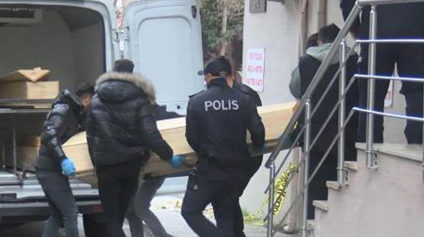 İstanbul'da kan donduran olay: Hakim olan eşini önce bıçakladı, ardından da üzerine kızgın yağ döktü!