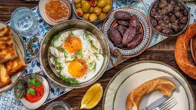 Tok tutan sahur yemekleri neler? Oruca niyet etmeden önce neler yemeliyiz? İşte tok tutacak sahur için tarifler 