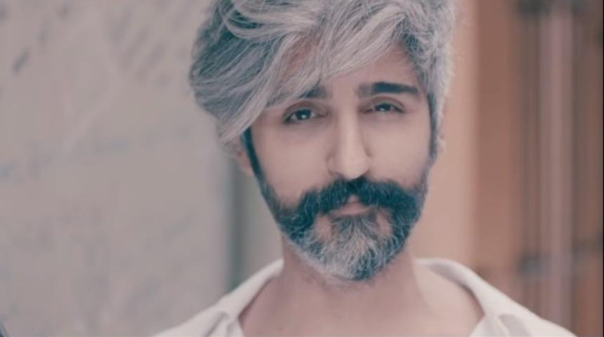 Manuş Baba kimdir? Manuş Baba "Eteği belinde" şarkısı çalıntı çıktı! (Manuş Baba lakabı nerden geliyor?)