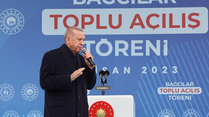 Son dakika | Seccade üzerindeki fotoğrafı çok konuşulmuştu! Erdoğan'dan Kılıçdaroğlu'na tepki: "Bunlar Pensilvanya'dan alıyorlar talimatı"