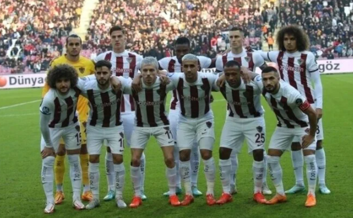 Fenerbahçe Beşiktaş derbisi sonrası şampiyonluk hesapları karıştı! İşte Süper Lig'de güncel puan durumu G1
