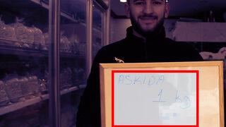 Bayburt'ta bir ilk! Askıda ekmek, askıda yemekten sonra şimdi de... Evine götüremeyen vatandaşlarımız var... Bu şekilde destek oluyoruz