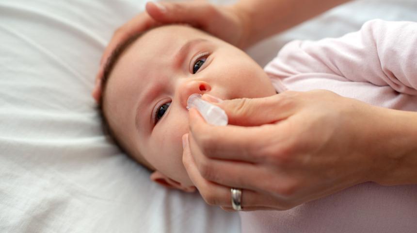 Bebeklerde burun tıkanıklığına ne iyi gelir, neden olur? Bebeklerde burun tıkanıklığı nasıl açılır, nasıl geçer?
