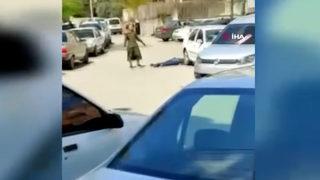 Kayınbiraderini öldürüp başında polisi bekledi! Dehşet anları kamerada