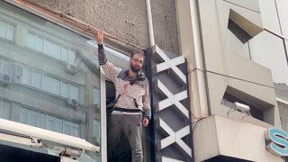 SON DAKİKA | Şişli'de hareketli dakikalar! Kavga ettiği babasını bıçakladı... Can havliyle atlayıp... Özel Harekat devreye girdi