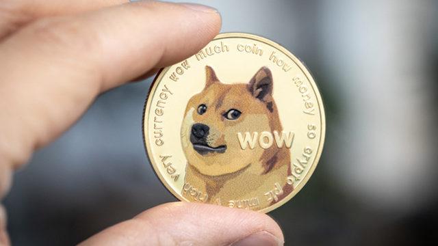 Yıllardır simge olan Twitter kuş logosu yerini Dogecoin'e bıraktı