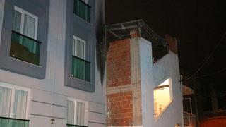 İzmir'de eski kız arkadaşının evine molotofkokteyli atan kişi yakalandı