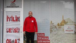 Türk Kızılay Doğubayazıt'ta günlük bin kişiye iftarlık veriyor